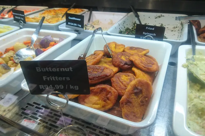 Kürbisküchlein am Stand einer Kapstädter Garküche